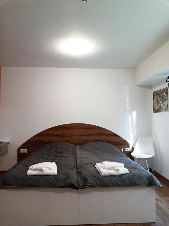 Студио 55 Apartment Ruse Bagian luar foto